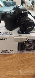Canon Eos 7d + Canon Efs 18-55mm