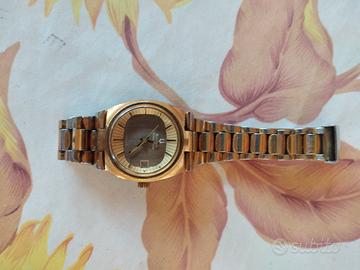 Buona accutron