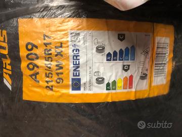 gomme auto 215 45 r17
