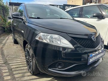 Lancia Ypsilon 1.2 69 CV 5 porte S&S Gold 2019