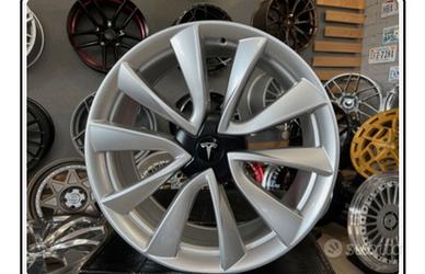 Tesla cerchi 19’’