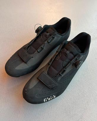 Scarpe da bici strada Fizik
