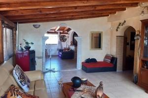 Villa di 100mq + giardino 1000mq