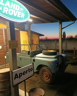 Land Rover 88 Series III diesel