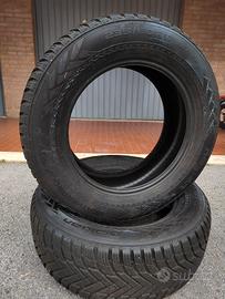 nr.2 Pneumatici Nokian Weatherproof SUV 235/60 R17