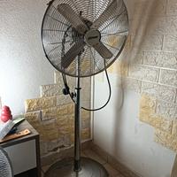 ventilatore a piantana di metallo zephir