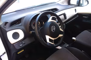 Toyota Yaris - 2013