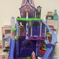 Castello monster high
