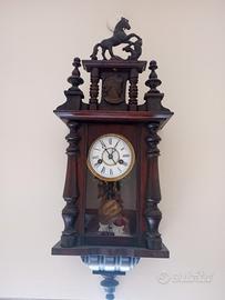 Orologio a pendolo.