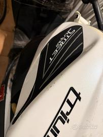 Serbatoio triumph street triple 675