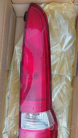 fanale posteriore dx fiat panda
