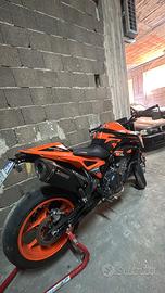 Ktm Duke 890 GP