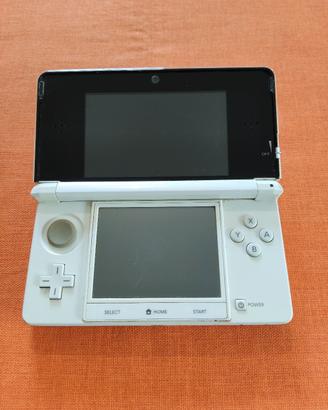 Nintendo 3DS bianco