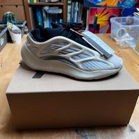 Adidas Yeezy 700 V3 Azael NUOVE US 9 ITA 42 2/3