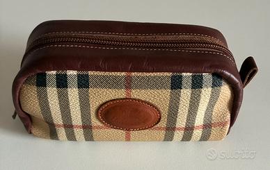 Piccolo beauty da viaggio Burberry vintage