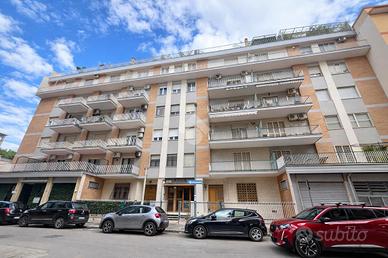 4 LOCALI A FOGGIA