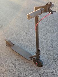 Monopattibo elettrico XIAOMI 4 lite 2nd generation
