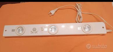 Lampada sotto pensile 