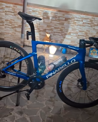 pinarello F1 