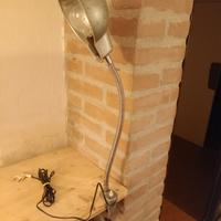 Lampada da tavolo snodabile anni 50 