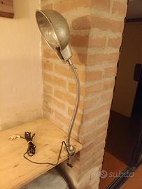Lampada da tavolo snodabile anni 50 
