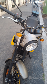 Scram 411 Royal Enfield