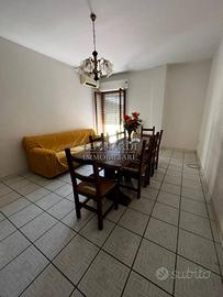 Appartamento di 95 m² con 2 locali e box auto a Sa