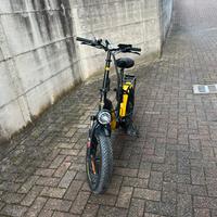 Bici elettrica Fat E-bike Ducati Scrambler SCR-X