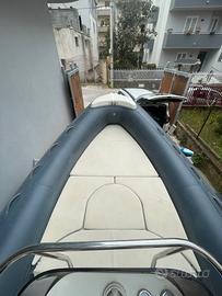 Gommone Master Mod. 630 con Mercury 150cv