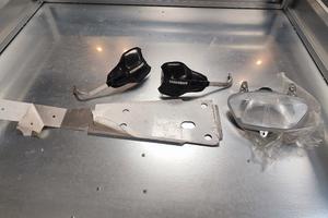 Ricambi Bombardier Ds 650 Baja-X nuovi 