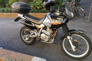Honda nx 650 dominator - 1996