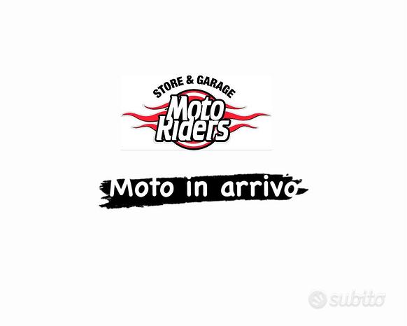 Piaggio Vespa 125 Primavera - Pochi km