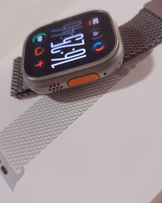 Apple Watch ultra 2 Titanium 