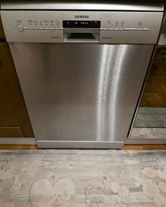 Lavastoviglie freestanding Siemens SN26L870II