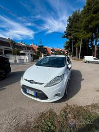 Ford fiesta 2012