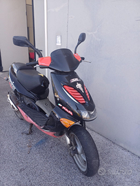 Aprilia sr 50 racing