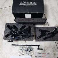 PEDANE NUOVE VALTERMOTO YAMAHA R1 07 08