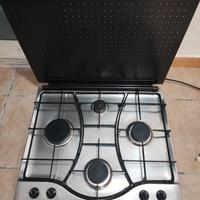 piano cottura con coperchio 