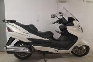 suzuki burgman 400 anno 2010