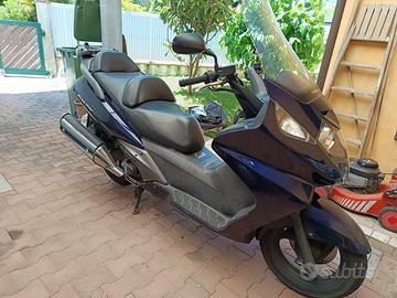 Scooter Silver Wing