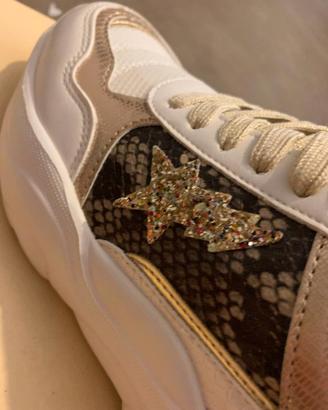 queste  sneakers TWINSET Milano mod