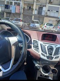 Ford fiesta gpl
