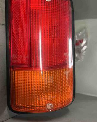 FANALE POSTERIORE SX FIAT 126 BIS OE 7560966