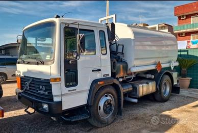 VOLVO FL615