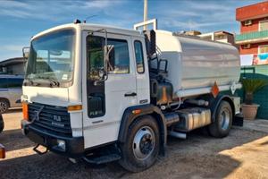 VOLVO FL615