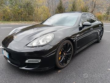 Porsche Panamera 4.8 Turbo