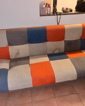 DIVANO LETTO