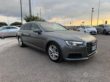 AUDI A4 Avant 2.0 TDI 150CV ULTRA S TRONIC BUSINES