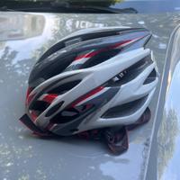 Casco bicicletta
