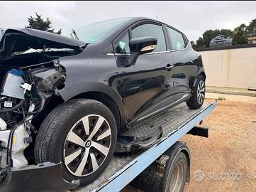 TUTTI RICAMBI RENAULT CAPTUR KADJAR TRAFIC CLIO